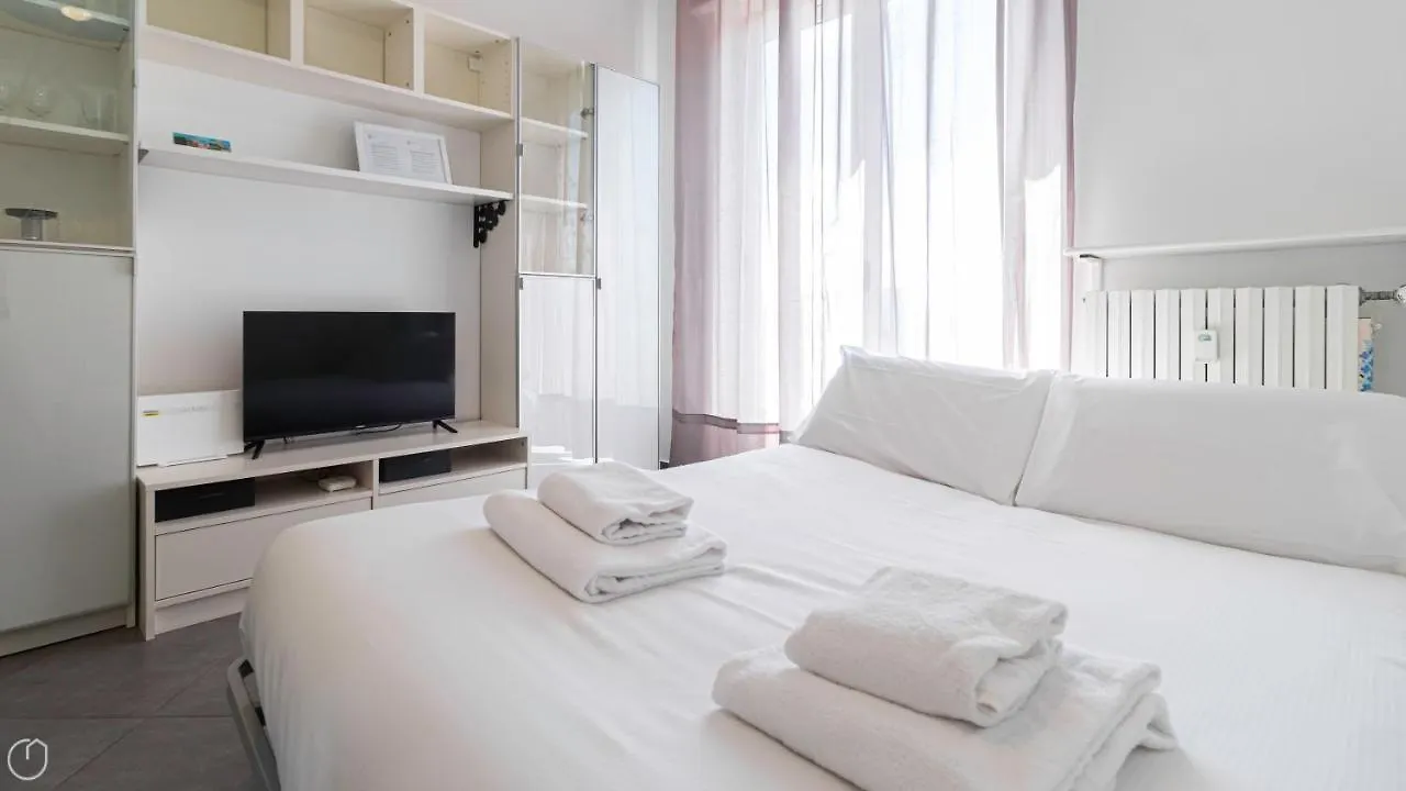 Italianway - Voghera 11 B Milan