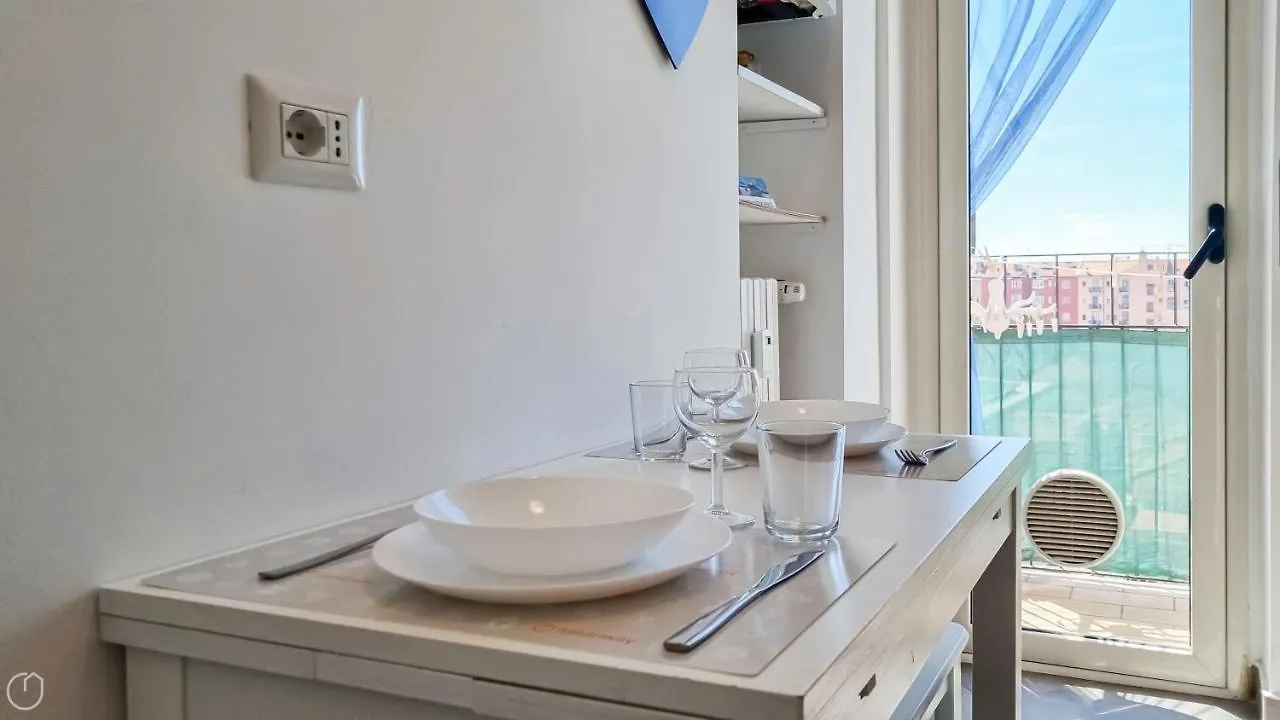 Italianway - Voghera 11 B Milan